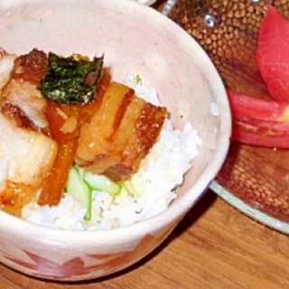 圧力鍋でとろとろミニ豚の角煮丼